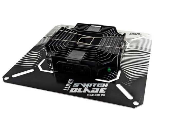 LUMii SWITCH BLADE 150 Watt